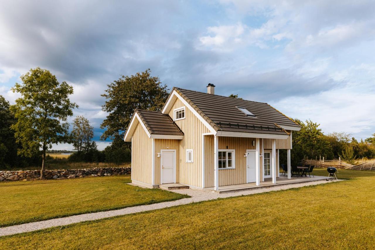 Holmiranna Holiday Homes Kungla Exterior photo