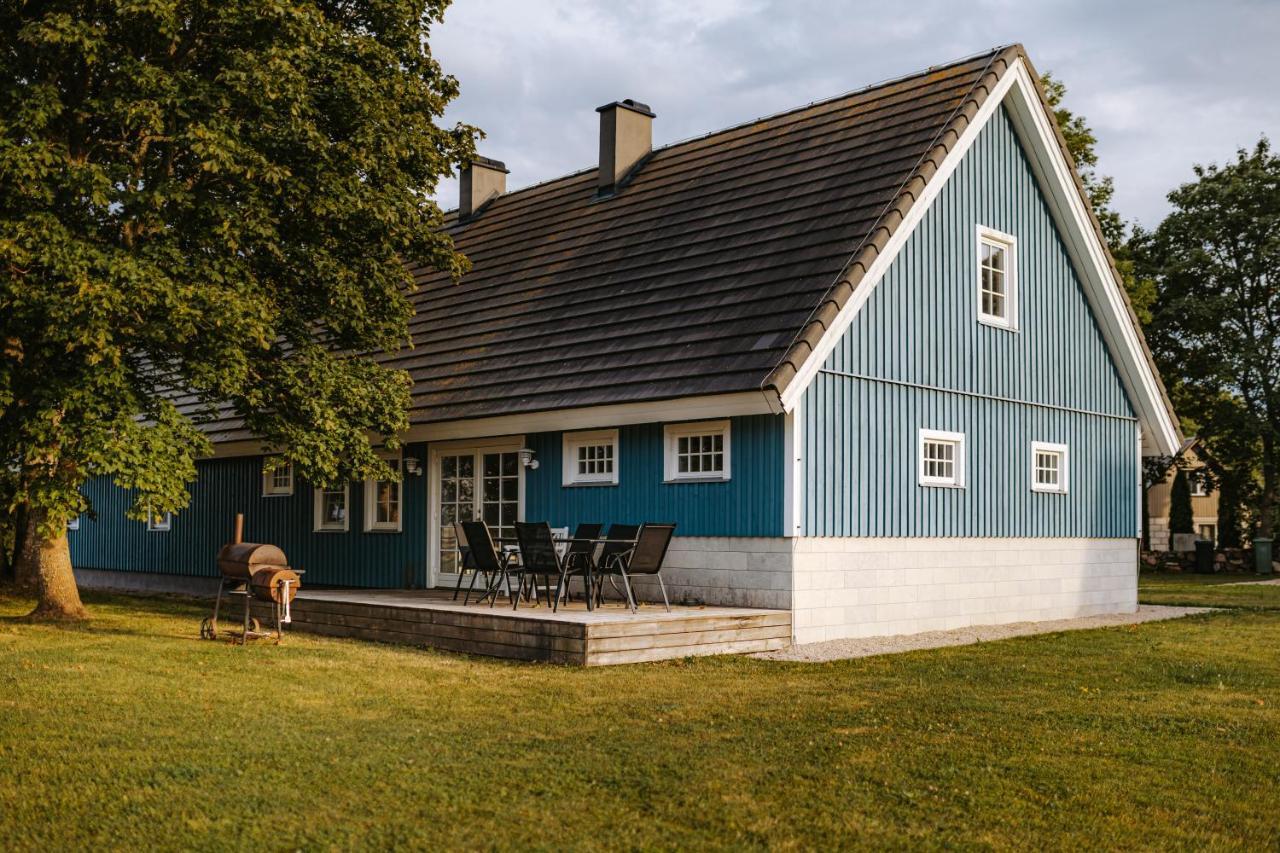 Holmiranna Holiday Homes Kungla Exterior photo